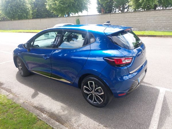 Renault Clio Hatchback, Petrol, 2017, Blue