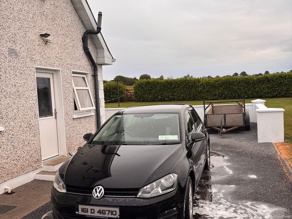 Volkswagen Golf Estate, Petrol, 2016, Black