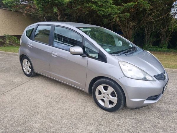 Honda Jazz Hatchback, Petrol, 2011, Grey