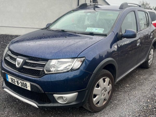 Dacia Sandero Stepway Hatchback, Diesel, 2016, Blue