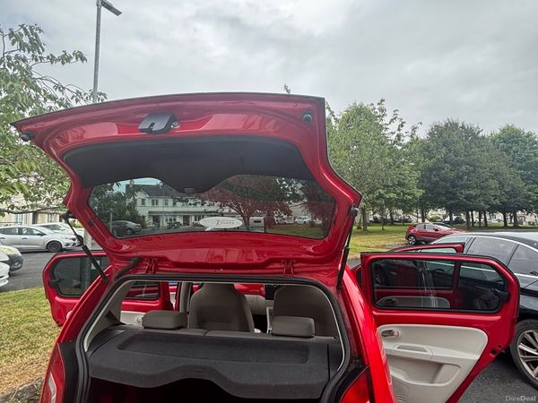Volkswagen up! Hatchback, Petrol, 2014, Red