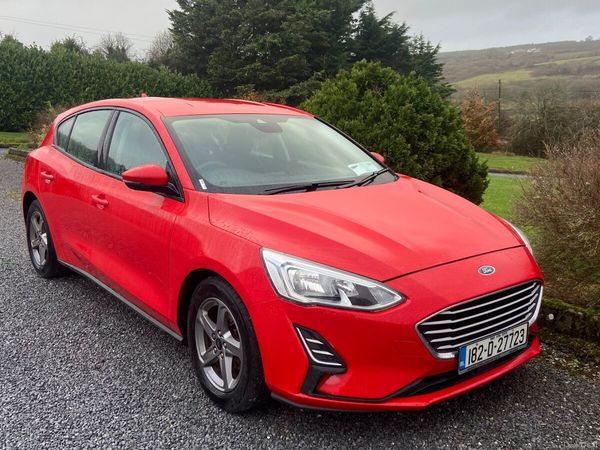 Ford Focus Hatchback, Diesel, 2018, Red