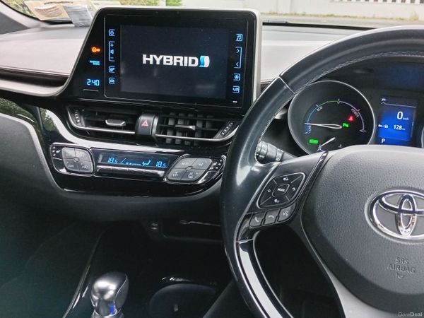 Toyota C-HR Hatchback, Petrol Hybrid, 2018, White