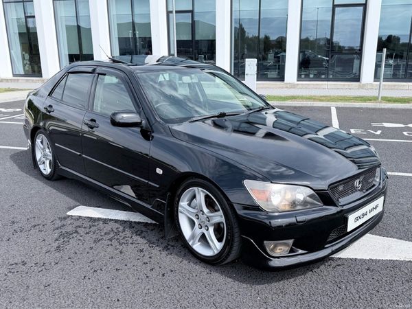 Lexus IS Saloon, Petrol, 2004, Black