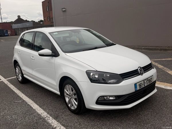 Volkswagen Polo Hatchback, Petrol, 2016, White