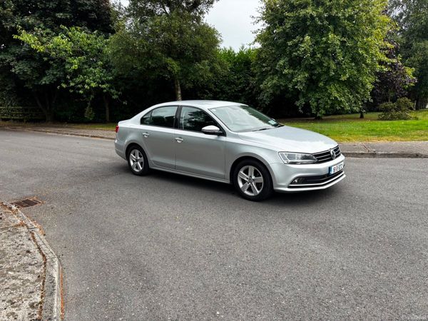 Volkswagen Jetta Saloon, Diesel, 2015, Silver