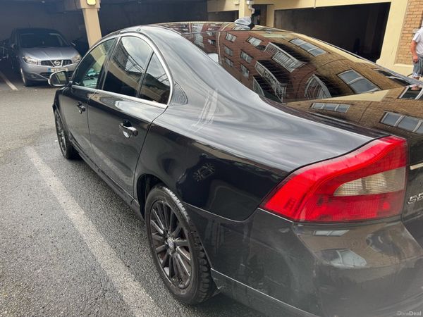 Volvo 80 Series Saloon, Diesel, 2009, Black