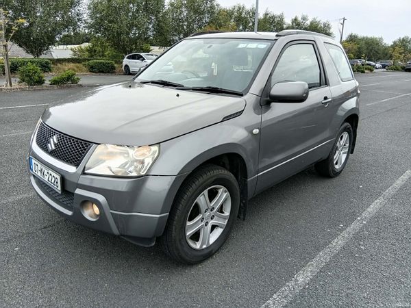 Suzuki Grand Vitara SUV, Petrol, 2007, Grey