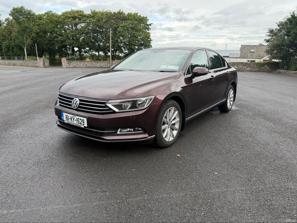 Volkswagen Passat Saloon, Diesel, 2016, Red