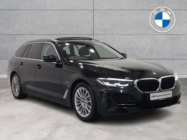 BMW 5-Series Estate, Petrol Plug-in Hybrid, 2023, Black