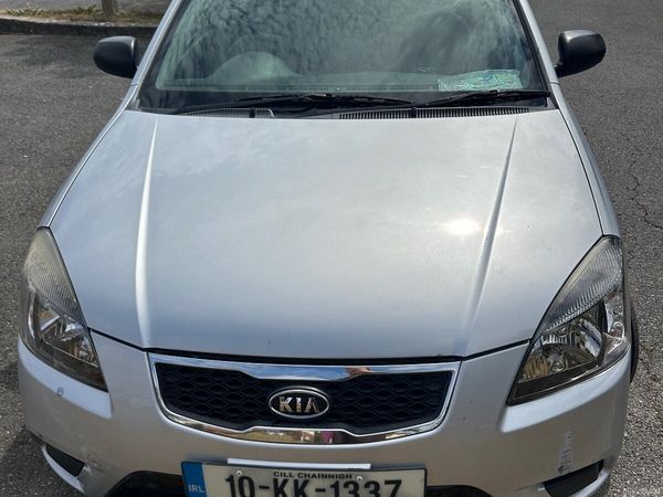 Kia Rio MPV, Diesel, 2010, Silver