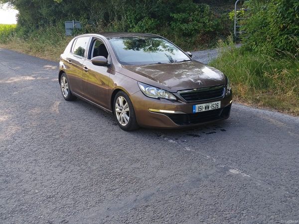 Peugeot 308 Hatchback, Diesel, 2015, Brown