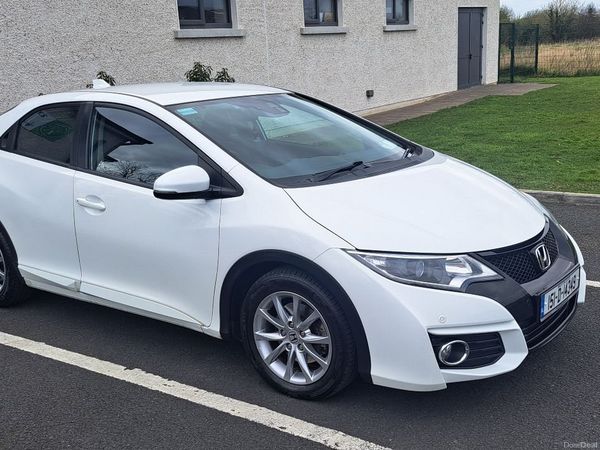 Honda Civic Hatchback, Diesel, 2015, White