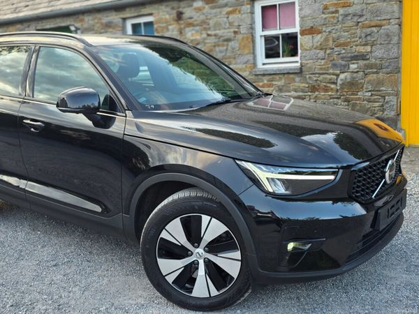 Volvo XC40 SUV, Petrol Plug-in Hybrid, 2023, Black