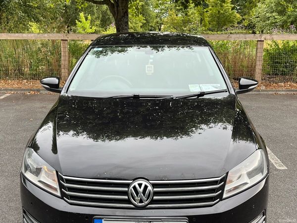 Volkswagen Passat Saloon, Diesel, 2013, Black