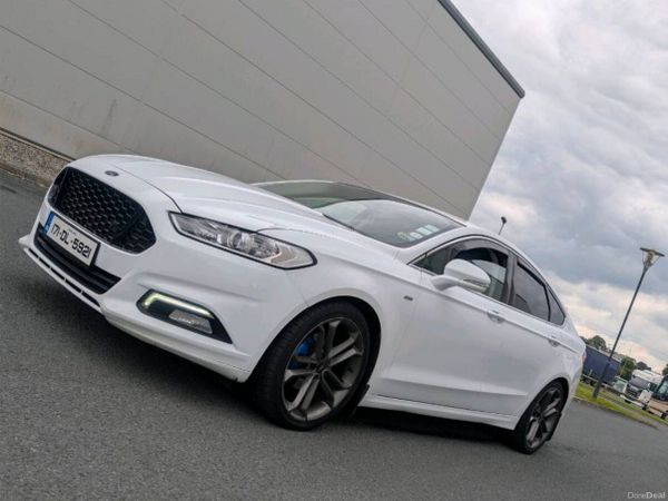 Ford Mondeo Hatchback, Diesel, 2017, White