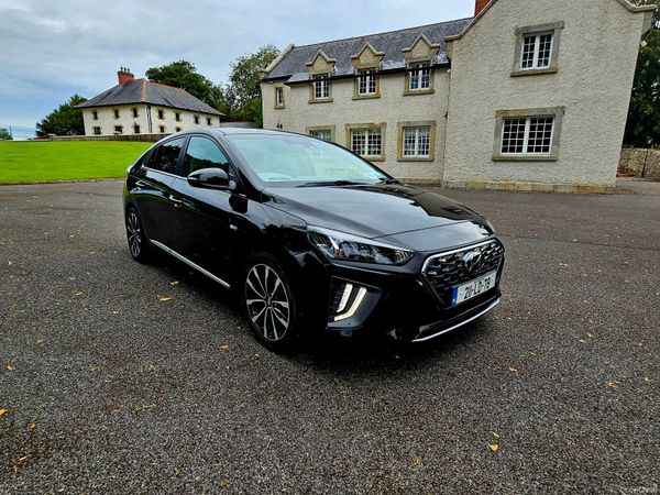 Hyundai IONIQ Hatchback, Petrol Plug-in Hybrid, 2021, Black
