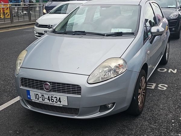 Fiat Punto Hatchback, Petrol, 2010, Grey