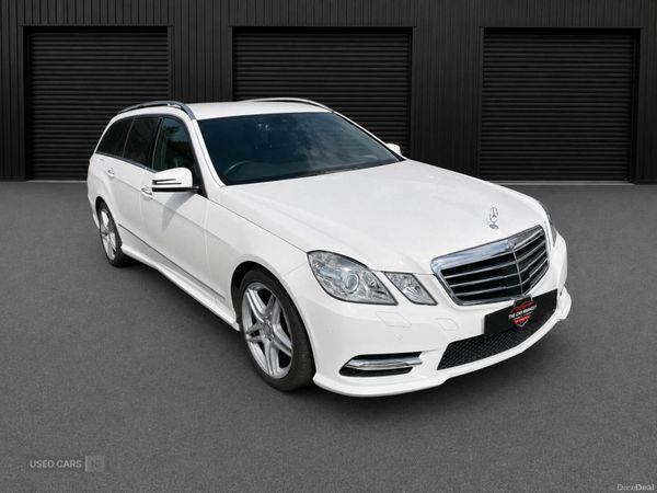 Mercedes-Benz E-Class , Petrol, 2013, White