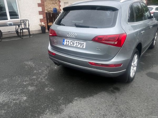Audi Q5 SUV, Diesel, 2011, Grey