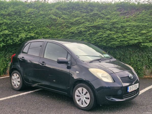 Toyota Yaris Hatchback, Petrol, 2006, Black