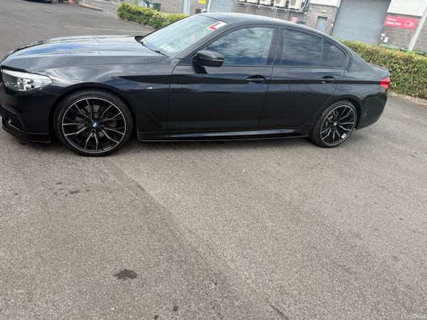 BMW 5-Series Saloon, Diesel, 2019, Black