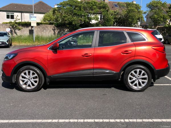 Renault Kadjar SUV, Diesel, 2016, Red