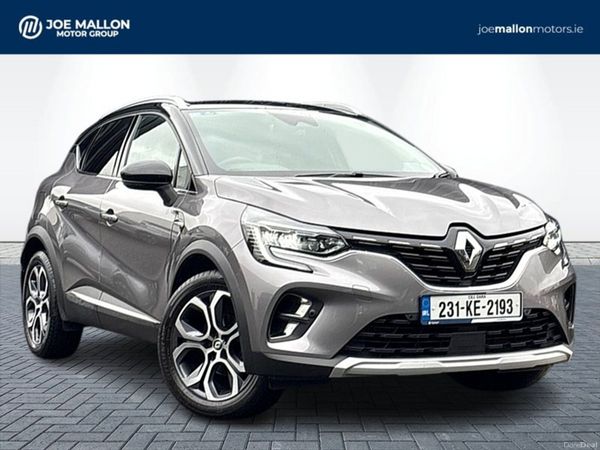 Renault Captur Hatchback, Petrol, 2023, Grey