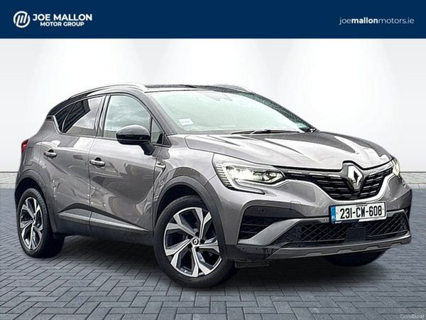Renault Captur Hatchback, Petrol, 2023, Grey