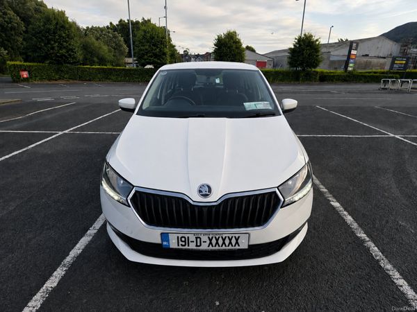 Skoda Fabia Hatchback, Petrol, 2019, White