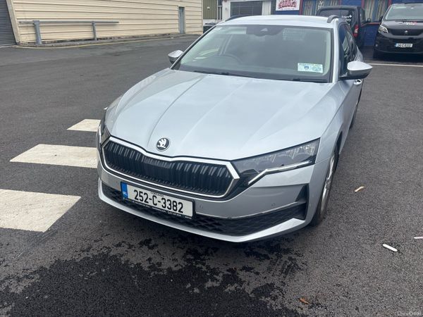 Skoda Octavia Van, Diesel, 2025, Grey