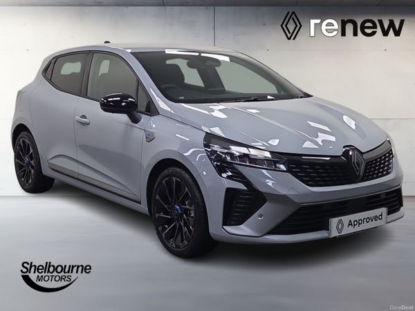 Renault Clio Hatchback, Petrol, 2026, 