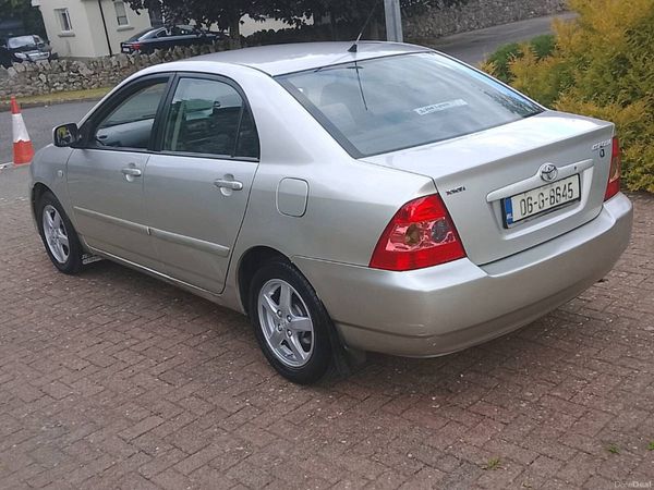 Toyota Corolla Saloon, Petrol, 2006, Silver