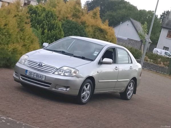 Toyota Corolla Saloon, Petrol, 2006, Silver