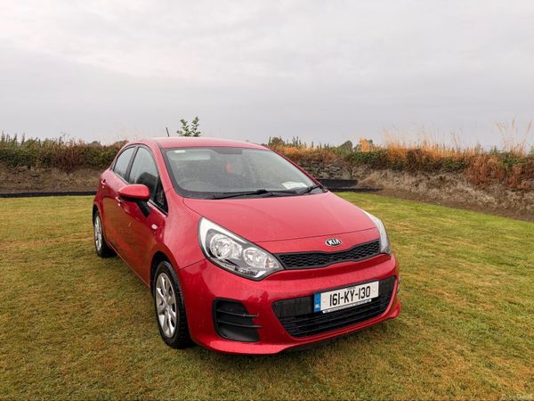 Kia Rio Hatchback, Petrol, 2016, Red