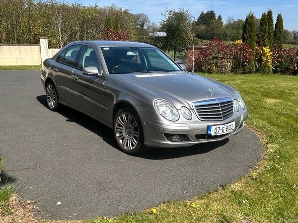 Mercedes-Benz E-Class Saloon, Petrol, 2007, Silver