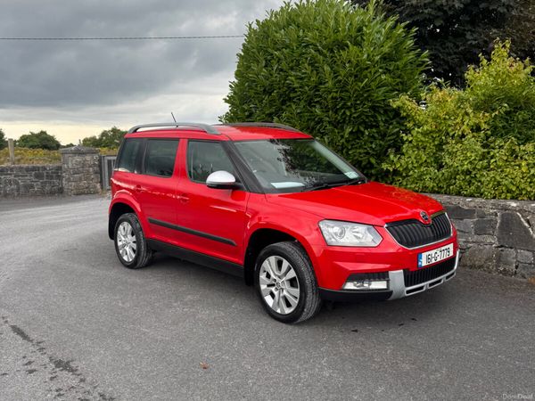 Skoda Yeti SUV, Petrol, 2016, Red