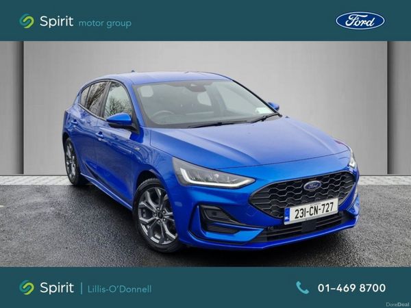Ford Focus Hatchback, Petrol, 2023, Blue