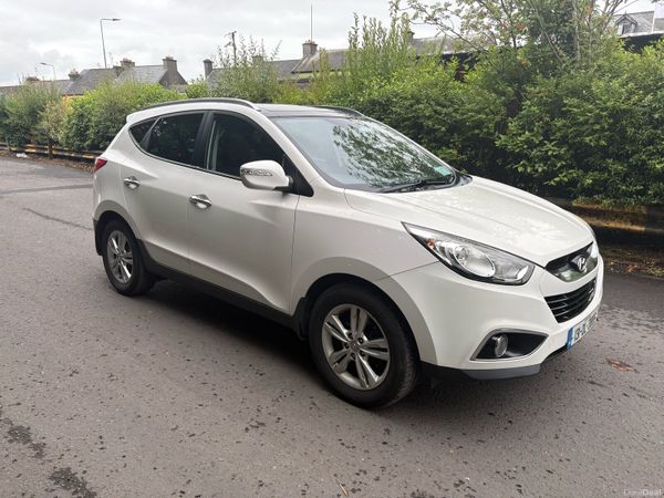 Hyundai ix35 SUV, Diesel, 2013, White