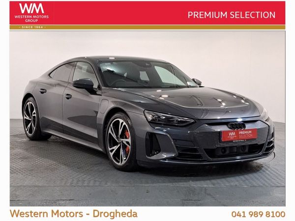 Audi e-tron GT quattro Coupe, Electric, 2023, Grey