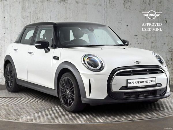 Mini Cooper Hatchback, Petrol, 2024, White