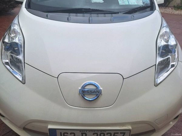 Nissan Leaf Hatchback, Electric, 2016, White