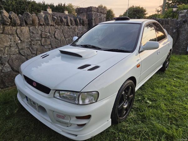 Subaru Impreza Saloon, Petrol, 1996, White