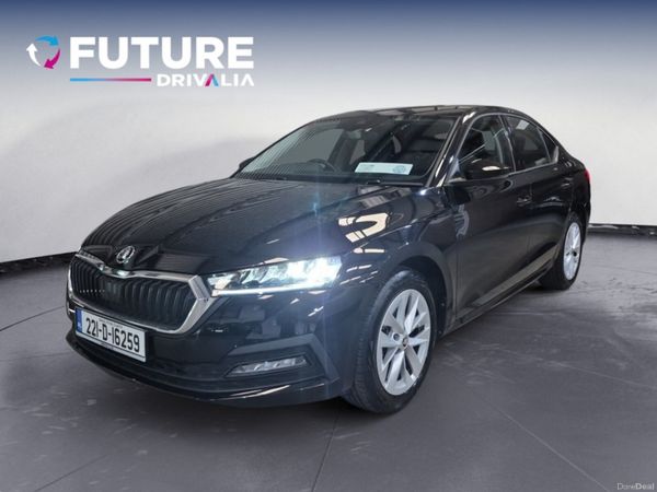 Skoda Octavia Saloon, Diesel, 2022, Black
