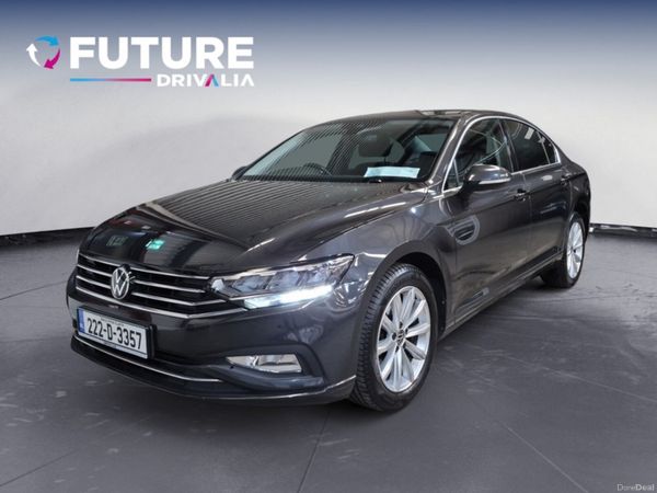 Volkswagen Passat Saloon, Diesel, 2022, Grey