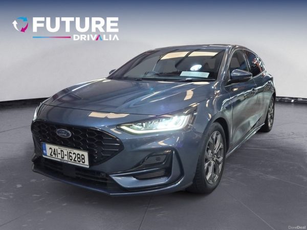 Ford Focus Hatchback, Diesel, 2024, Blue