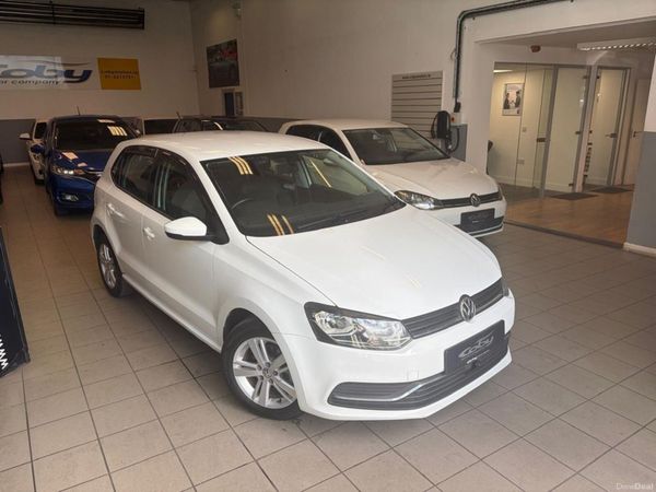 Volkswagen Polo Hatchback, Petrol, 2015, White