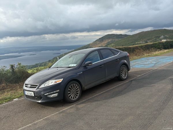 Ford Mondeo Hatchback, Diesel, 2013, Grey