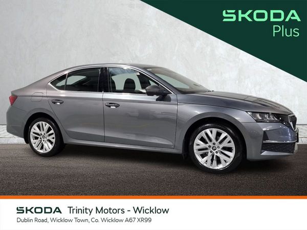 Skoda Octavia Saloon, Diesel, 2025, Grey