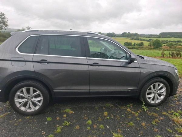 Volkswagen Tiguan SUV, Diesel, 2019, Grey